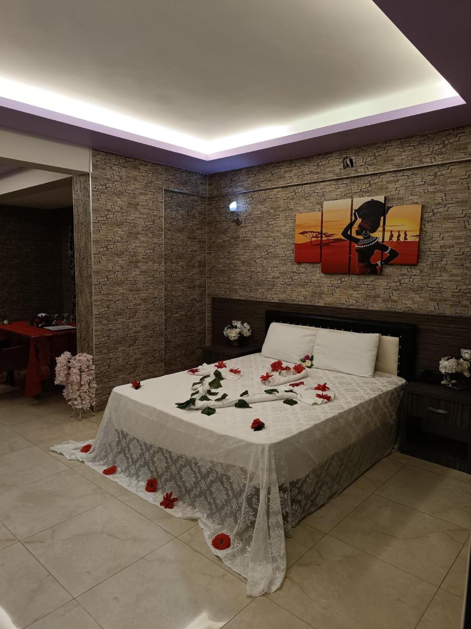 Truva Life Hotel Samandag Exterior photo